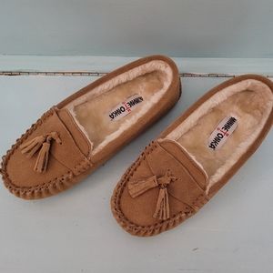 Minnetonka Moccasin Slippers